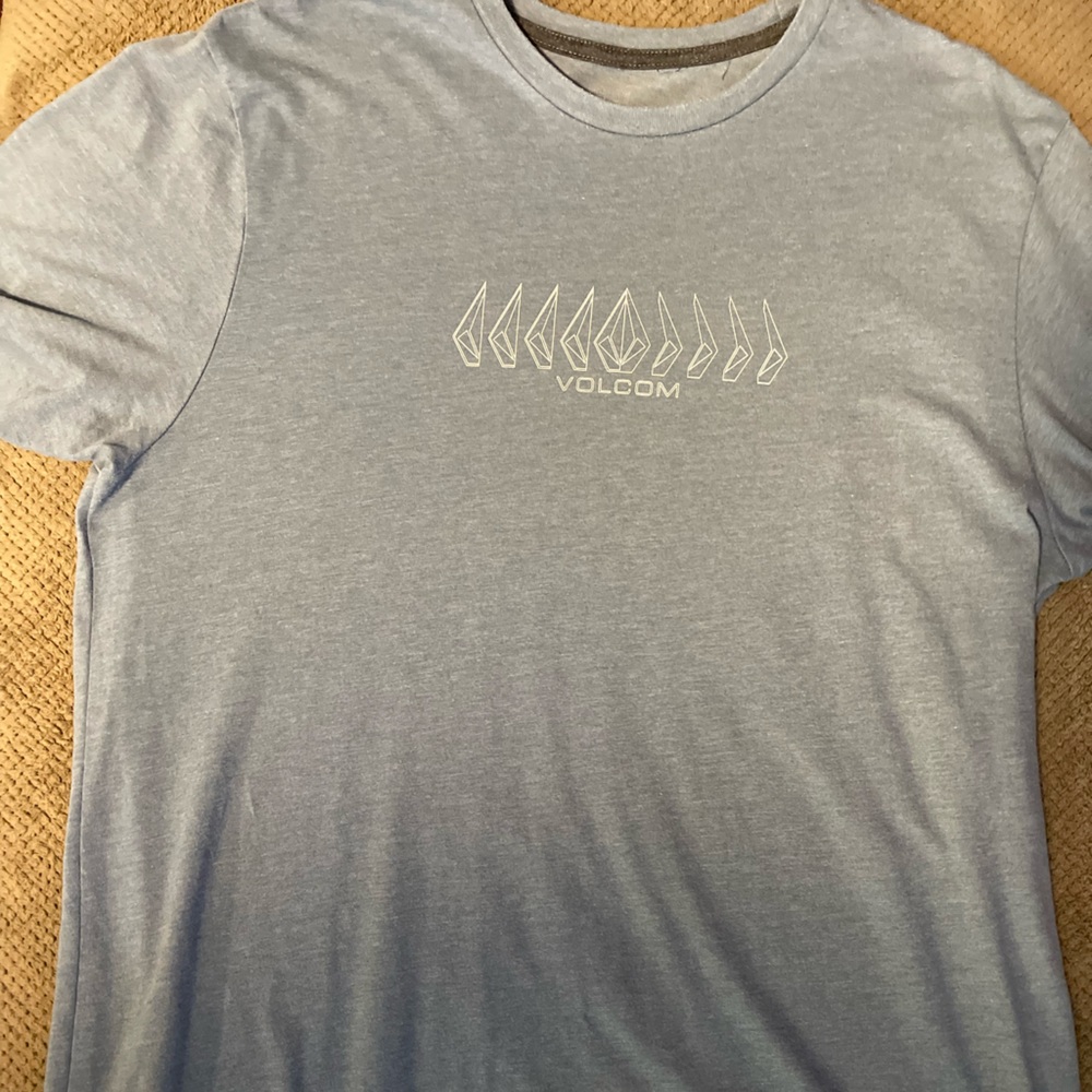 Volcom T Shirt